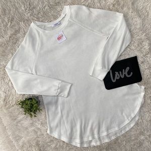 Jenny Boston Thermal LS Tunic Top 💗 White